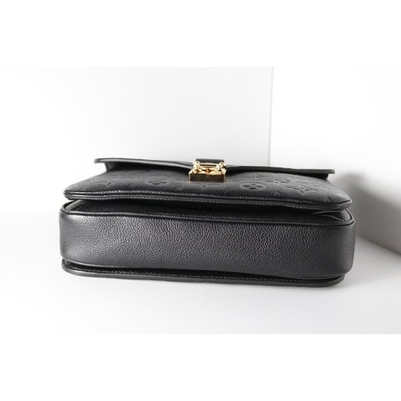 Louis Vuitton Pochette Metis Monogram Empreinte Noir Shoulder Bag Box Dustcover - Picture 4 of 10